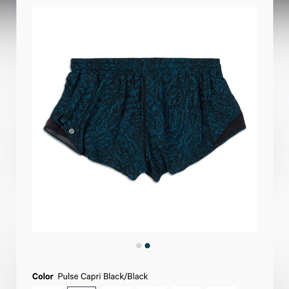 Lululemon Hotty Hot Low Rise 2”. Pluse Capri Black. Size 2